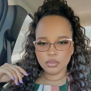 Meet your Posher, Tessie